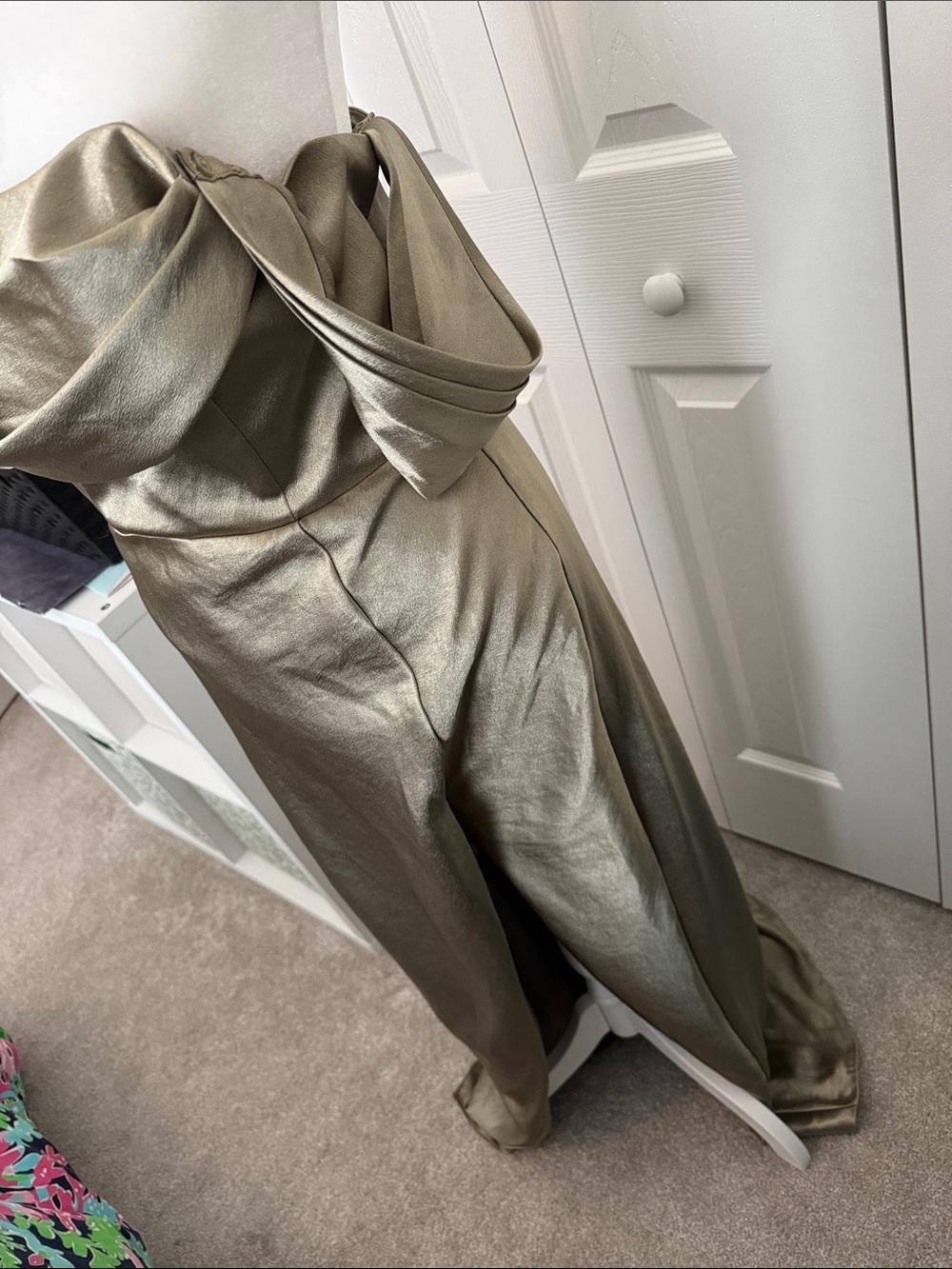 Birdy Grey Mia Dress
Shiny Satin Moss Green - Picture 7 of 12